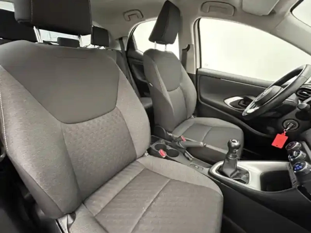Toyota Yaris 70 vvt-i dynamic — photo 21