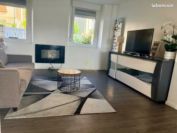 Maison 7 pièces 93 m²