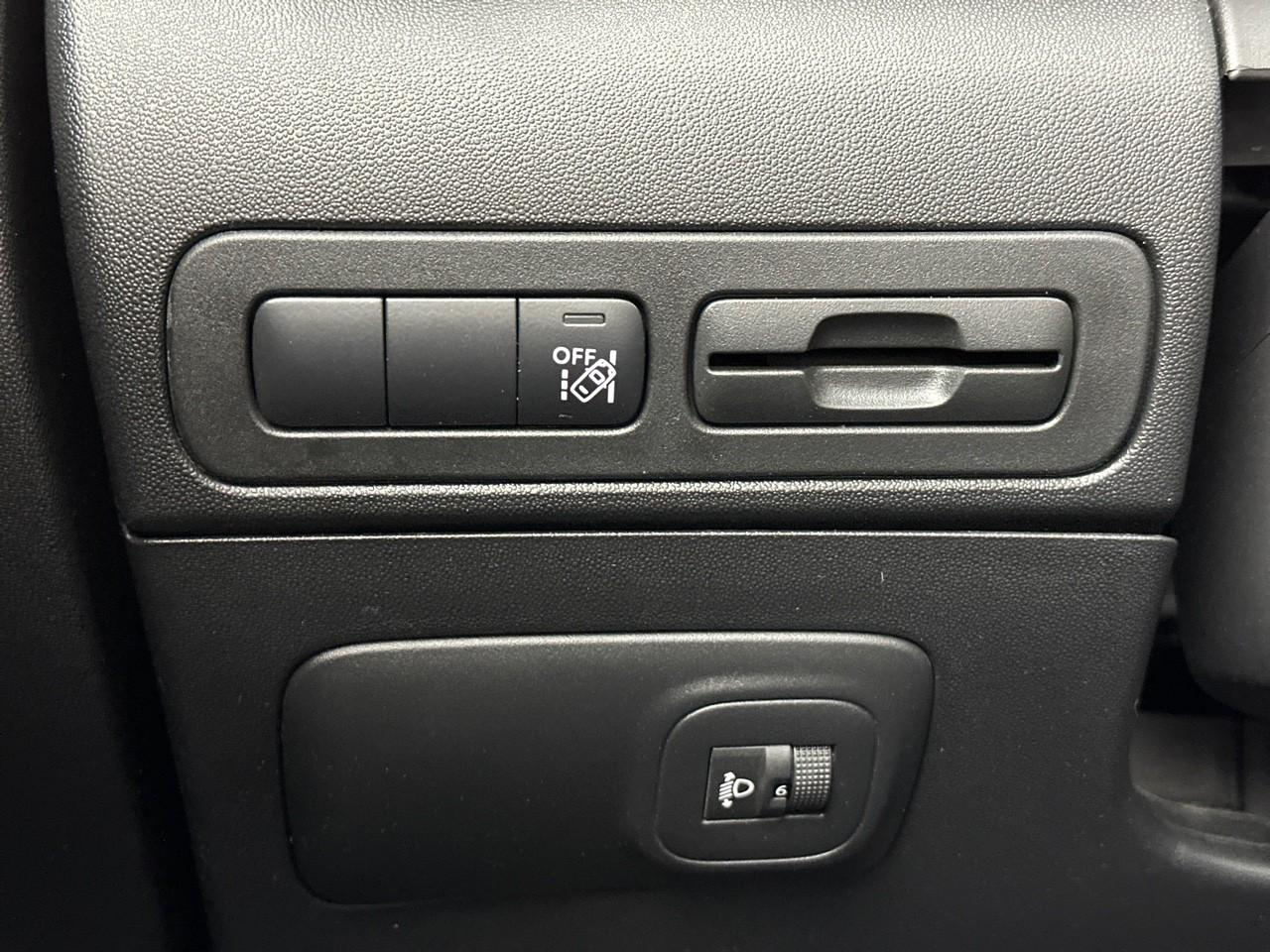 Citroën C3 Aircross puretech 130 s&s eat6 shine — photo 17