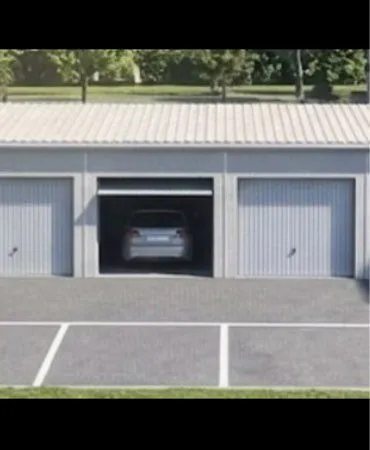 Loue garage Lucciana
