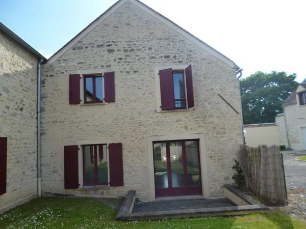 CHATEAU LANDON (77)