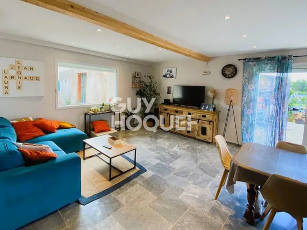 MAISON À VENDRE DE 5 PIÈCES DE 145,90 M²