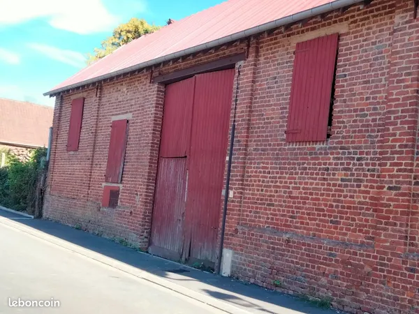 Maison avec dépendances