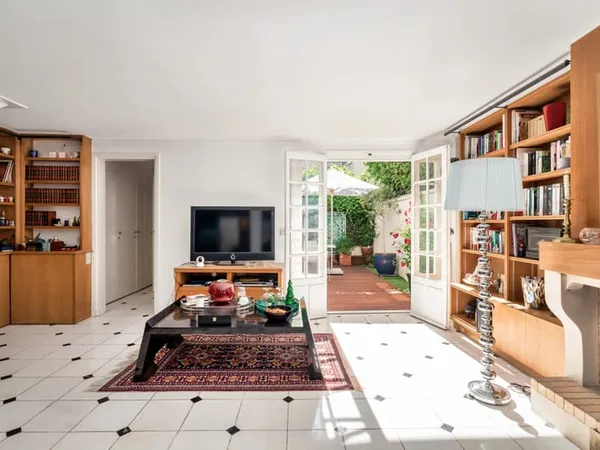 Boulogne Nord - Dupanloup - Maison de charme au sein d'une voie privée.