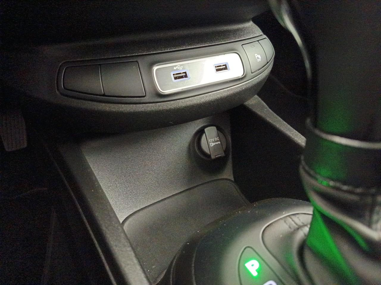Fiat 500X 1.5 firefly 130 ch s/s dct7 hybrid dolcevita 500x — photo 27