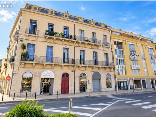 Local Commercial/150m2- Sète, Quai de Bosc
