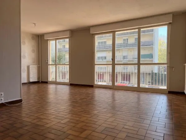 Appartement 3 pièces 81 m²