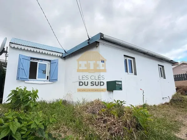 A VENDRE - MAISON DE TYPE T3 D'ENVIRON 43,66 M² - SAINT-JOSEPH - 155 000 €