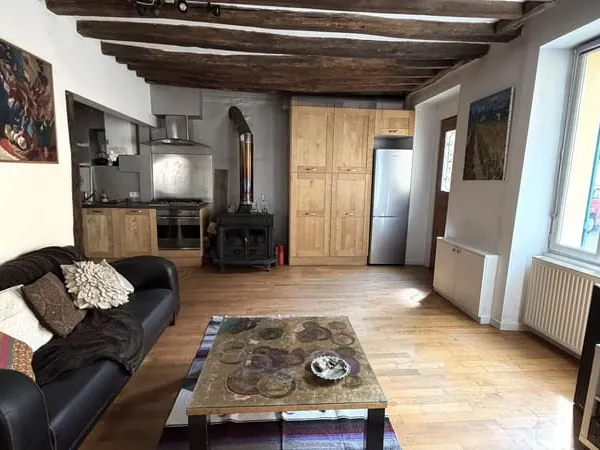 VERRIÈRES-LE-BUISSON - Maison de ville de 85 m²