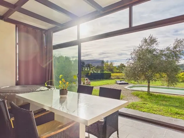 MAISON D'ARCHITECTE LUMIÈRE, ESPACE ET ART DE VIVRE