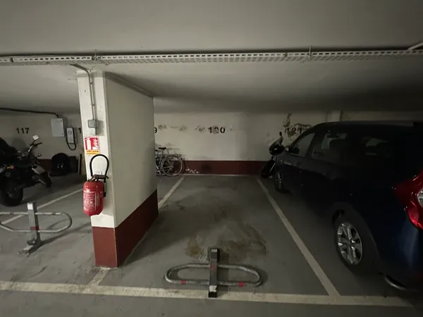 Vends parking 10m²