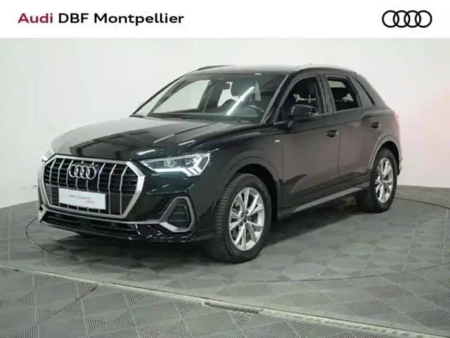 Audi Q3 35 tfsi 150 ch s tronic 7 s line