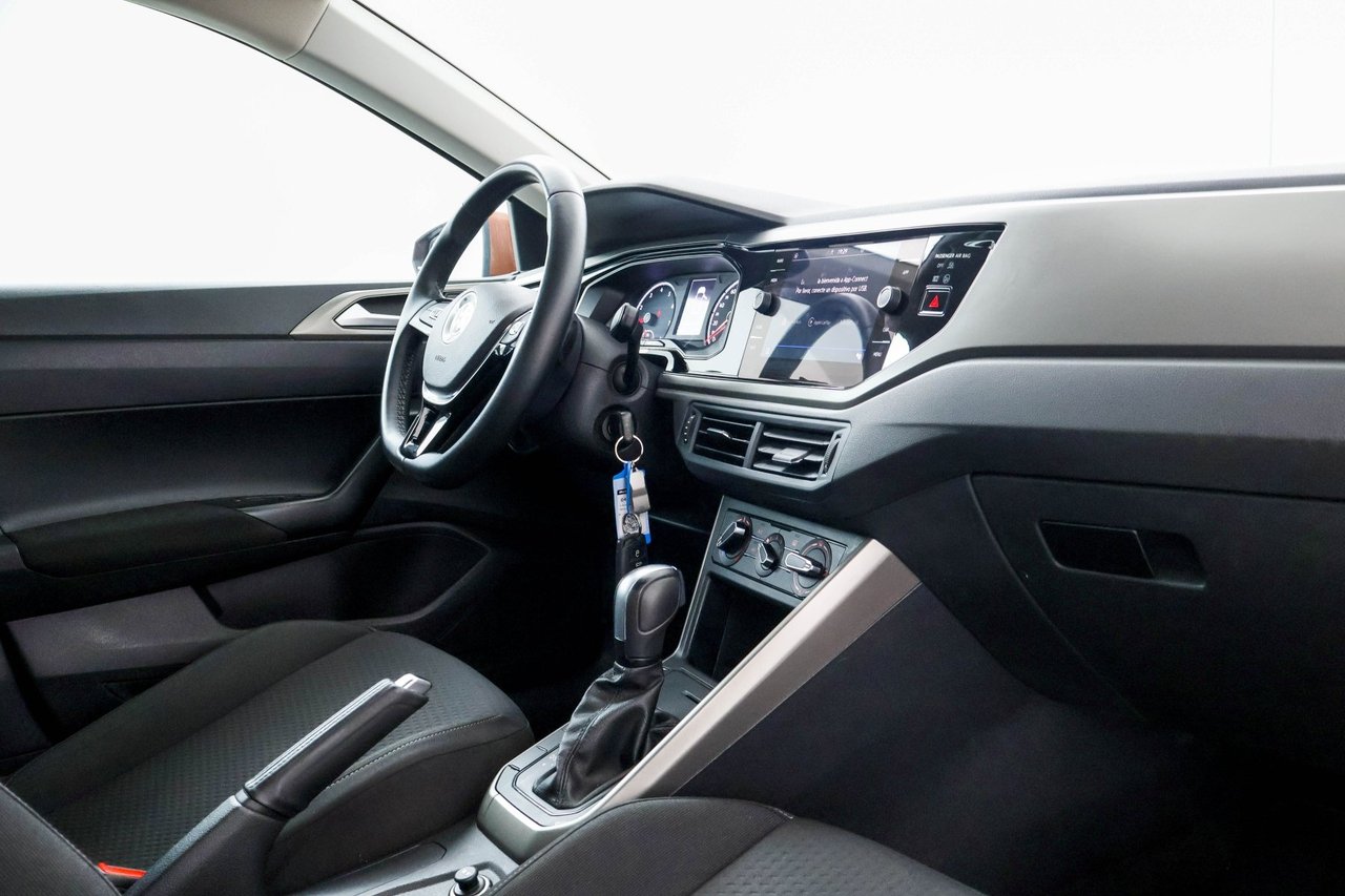 Volkswagen Polo — photo 30