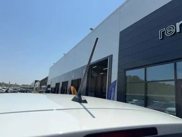 Dacia Sandero eco-g 100 — photo 10