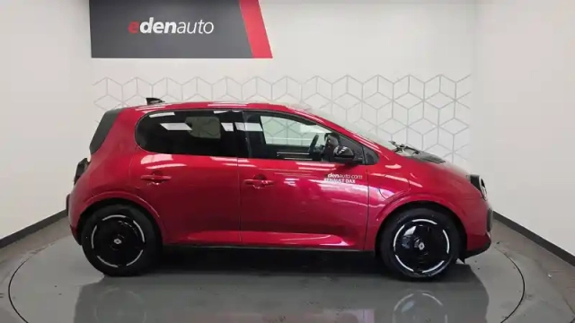 Renault Twingo e-tech electrique 80 ch autonomie urbaine — photo 3