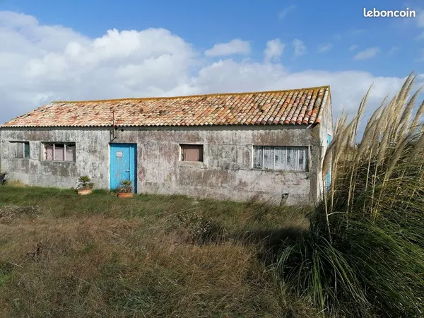 Garage et parking Location Beauvoir-sur-Mer 300€