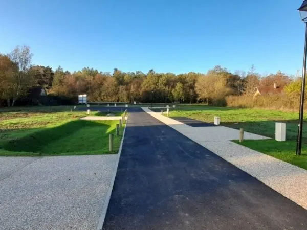 Terrain 700 m²