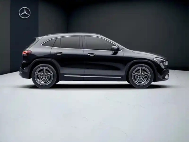 Mercedes Gla 220 d 4matic amg line — photo 6