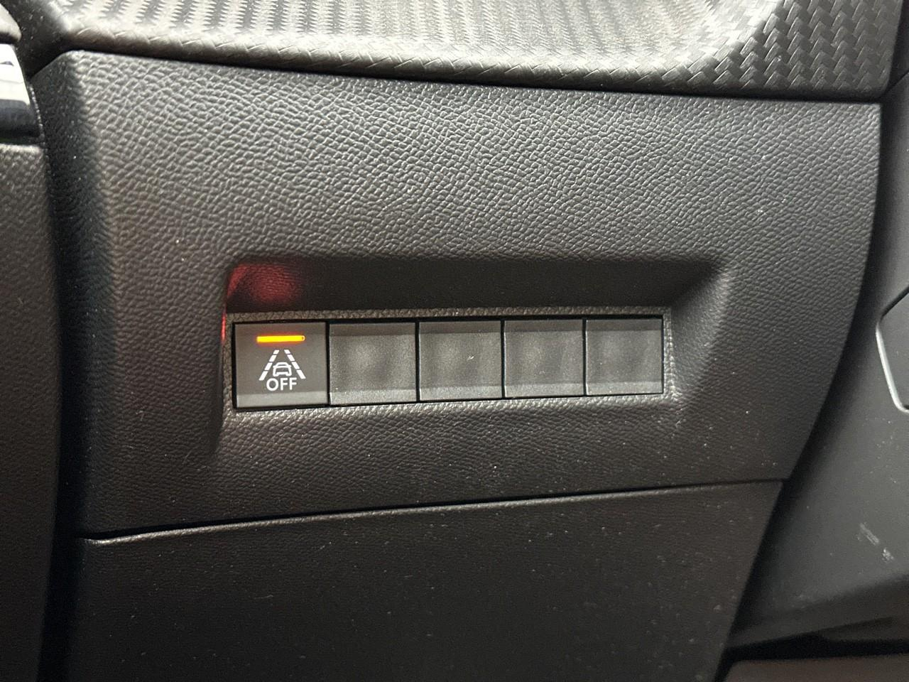 Peugeot 2008 puretech 130 s&s bvm6 gt — photo 17