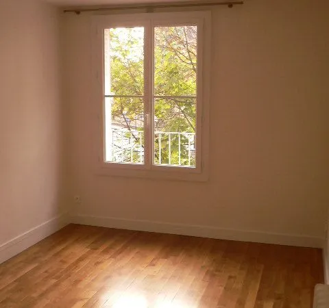 Appartement F2 hyper centre Orléans