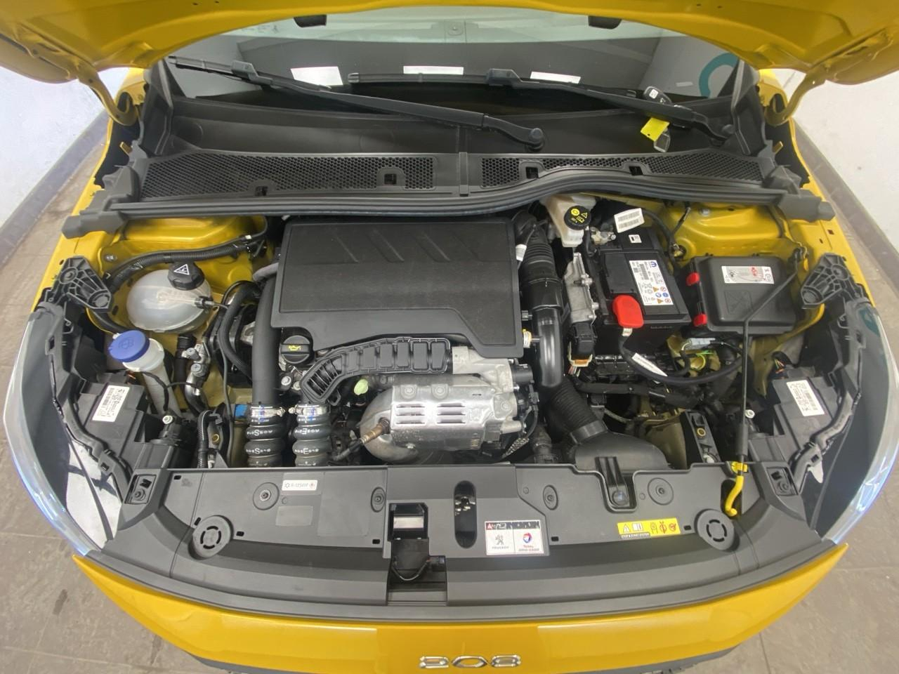 Peugeot 208 puretech 100 s&s bvm6 allure — photo 14