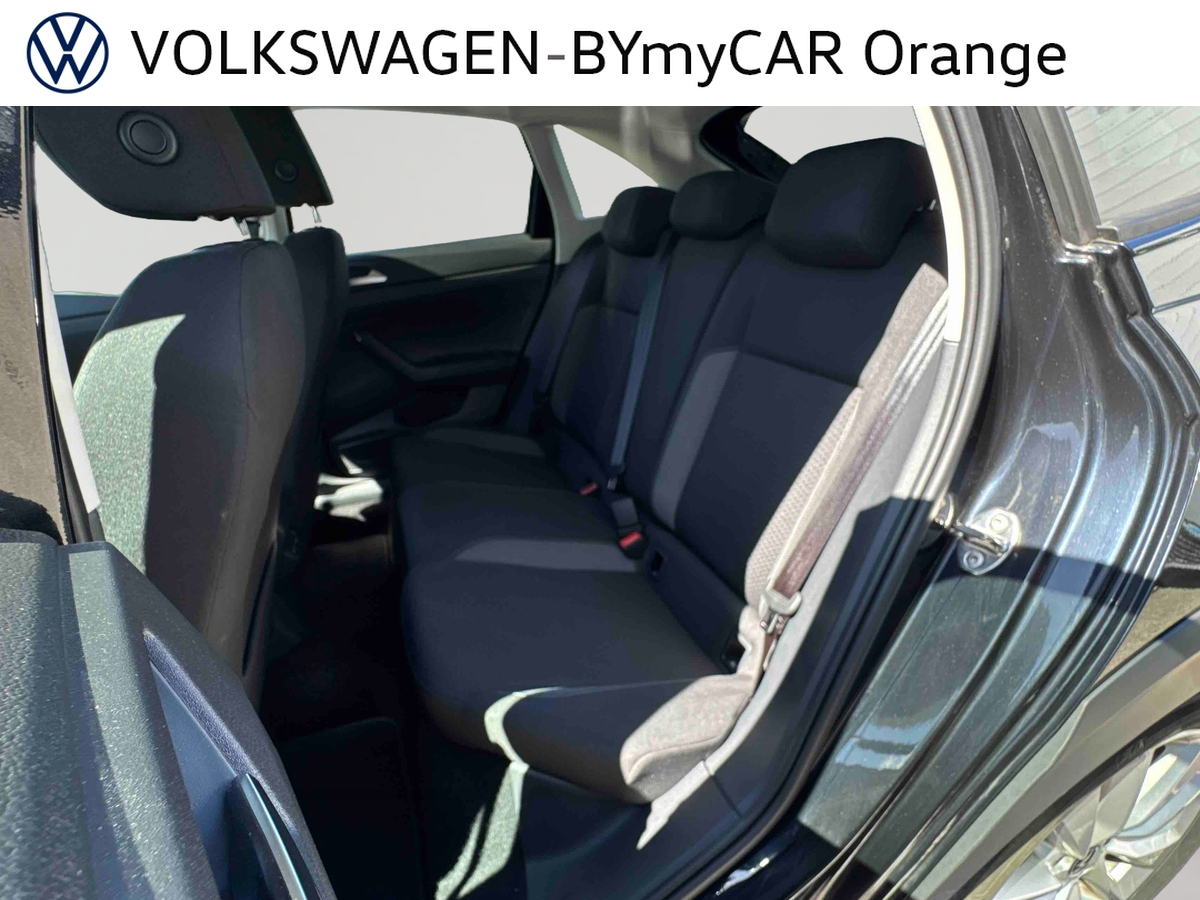 Volkswagen Taigo 1.0 TSI 116 BVM6 — photo 23