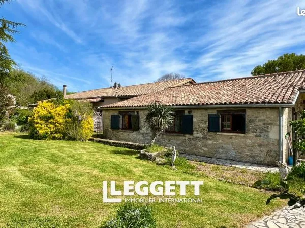 Maison 8 pièces 275 m²