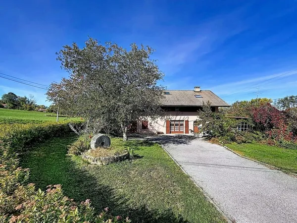 Maison à vendre 9 pièces (74)