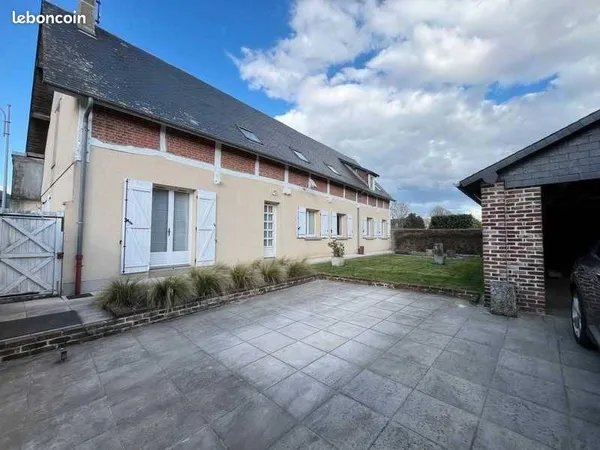 Maison 9 pièces 201 m²