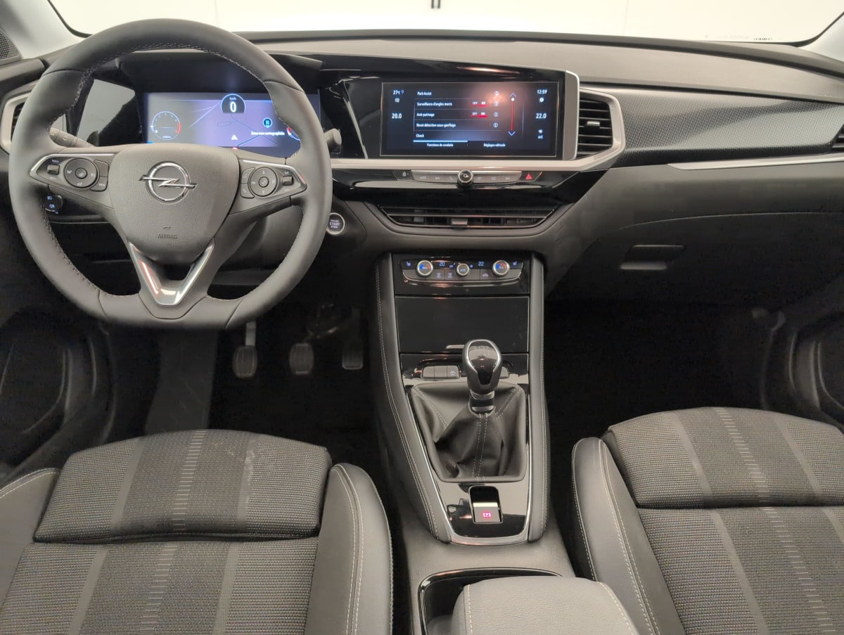 Opel Grandland — photo 13