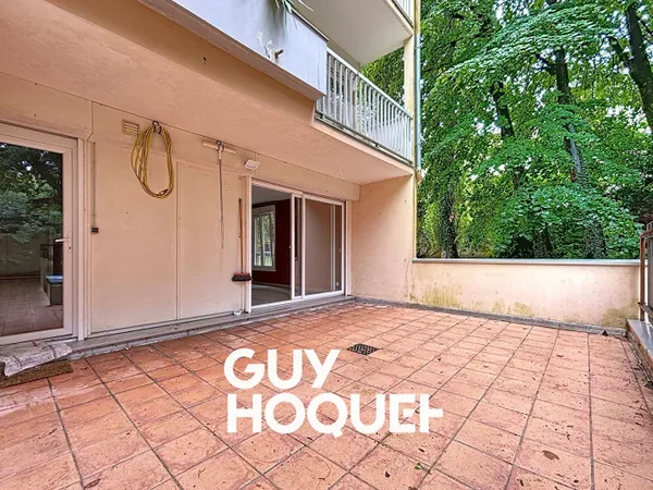 Appartement de standing, 3 Chs + Terrasse, Cave et Stationnement privatif