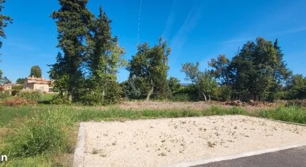 Terrain 447 m² Senas