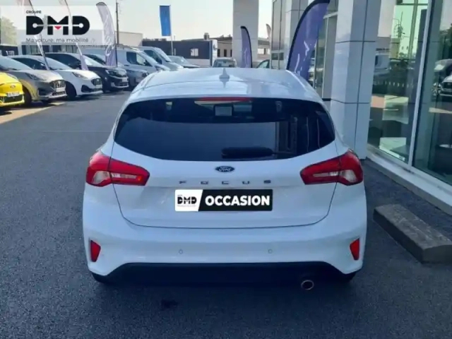 Ford Focus 1.0 ecoboost 125ch titanium — photo 11