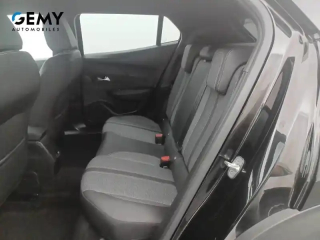 Peugeot 2008 hybrid 145 e-dcs6 — photo 22