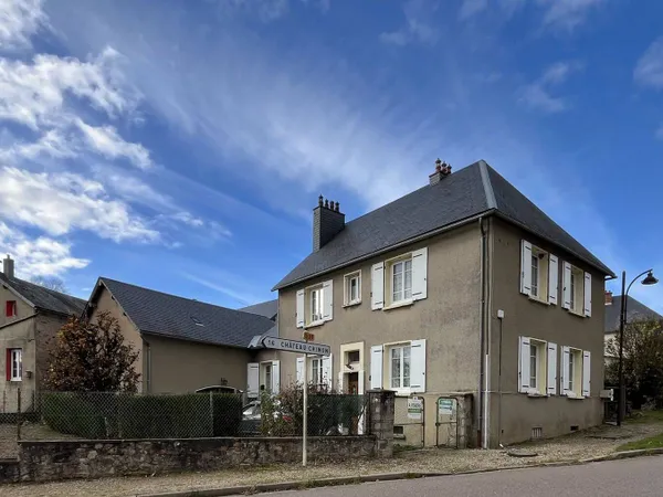 Maison 5 pièces 144 m²
