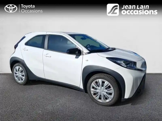 Toyota Aygo X 1.0 vvt-i 72 s-cvt — photo 3
