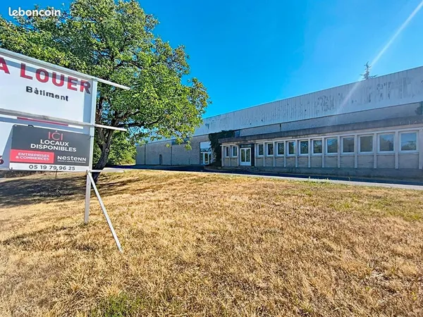 Bureaux, entrepôt 1100 m² CRESSENSAC