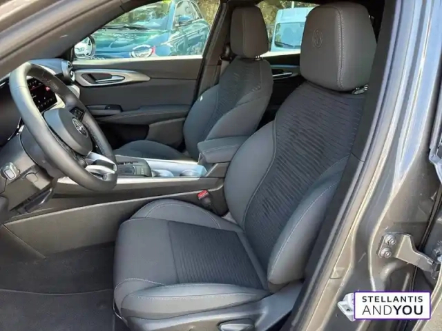 Alfa Romeo Tonale 1.3 hybride rechargeable phev 190ch at6 e-q4 — photo 9
