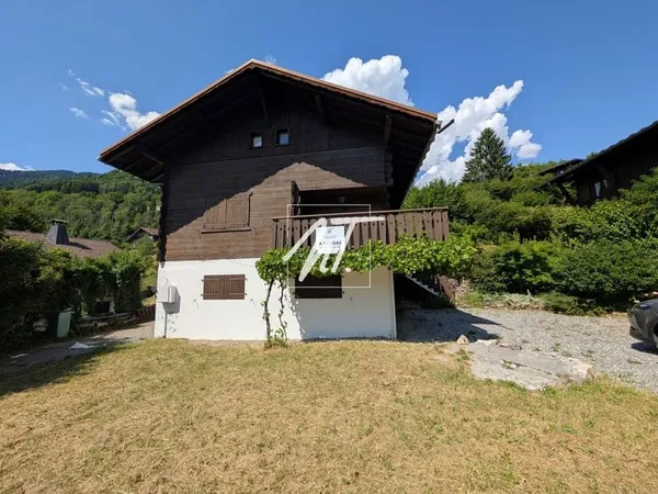 Chalet sur le coteau Sud de Verchaix