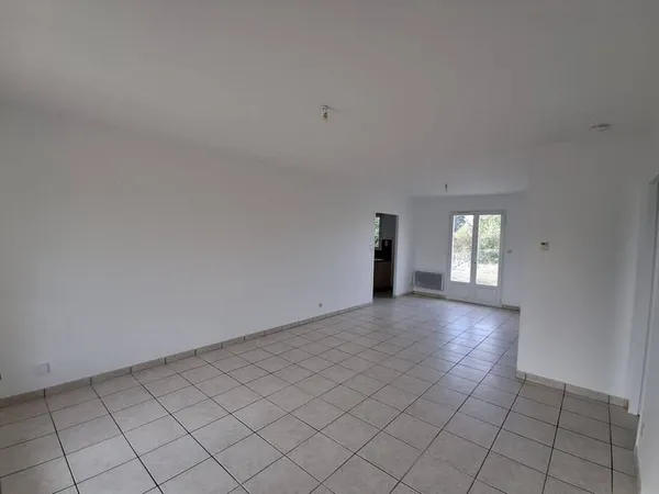 Maison de plain-pied 4 pièces 74 m²