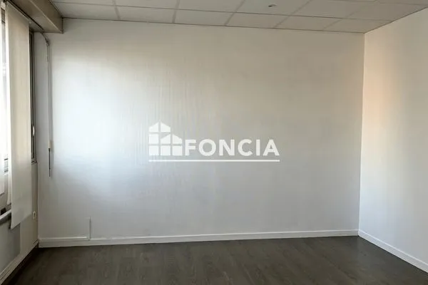 Local professionnel 35 m²