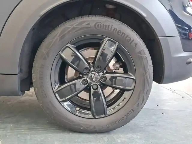Mini Mini countryman 125 - 95 ch all4 bva6 — photo 9