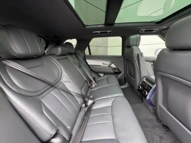 Land Rover Range Rover sport 3.0 p460e 460ch phev dynamic se midnight edition — photo 20