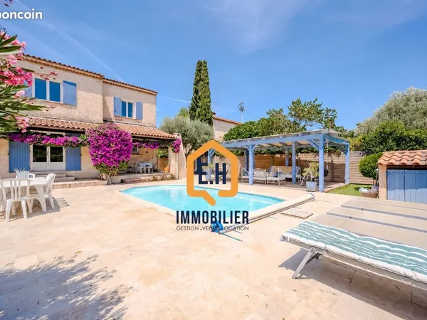 Villa 6 pièces 141 m²