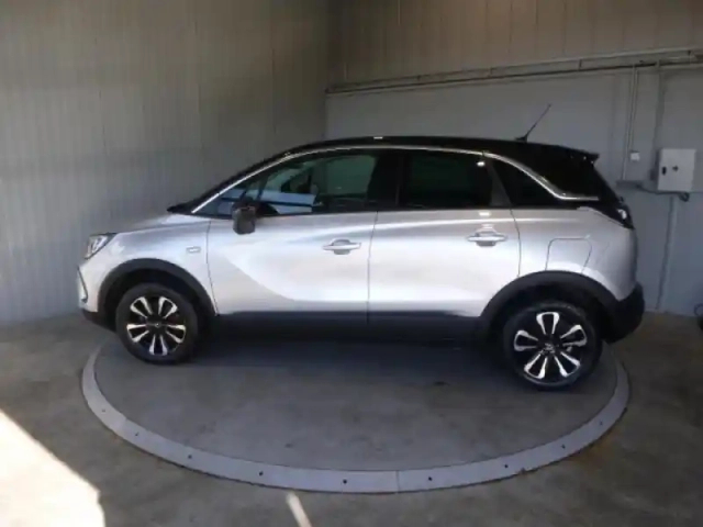 Opel Crossland 1.2 turbo 110ch elegance — photo 8