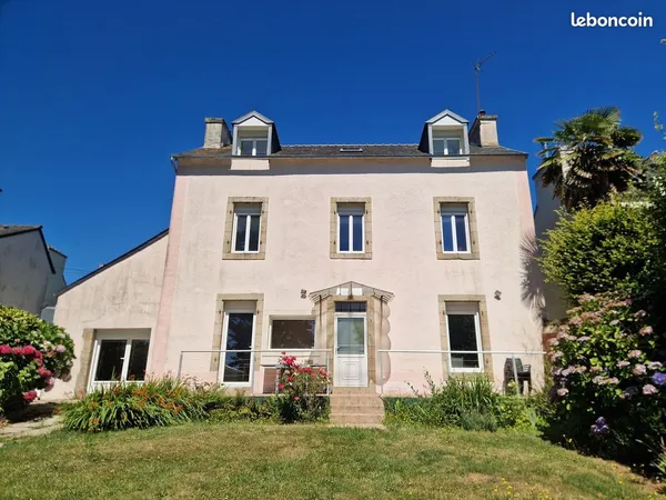 Maison 6 pièces 143 m²