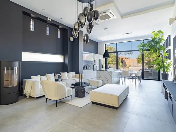 Ancienne grange rénovée esprit loft et son spa de nage