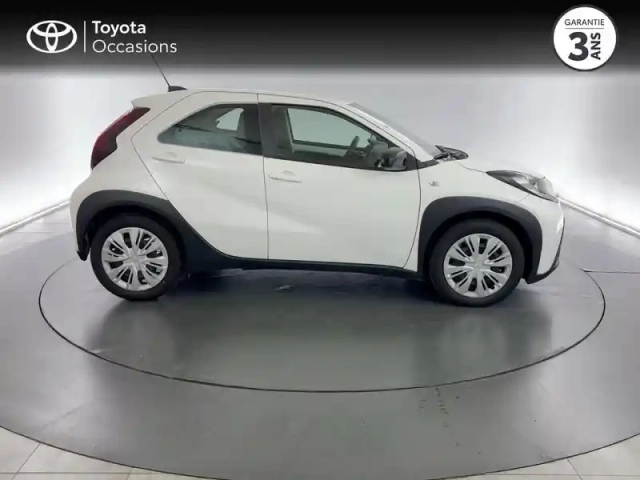 Toyota Aygo X 1.0 vvt-i 72ch dynamic my24 — photo 6