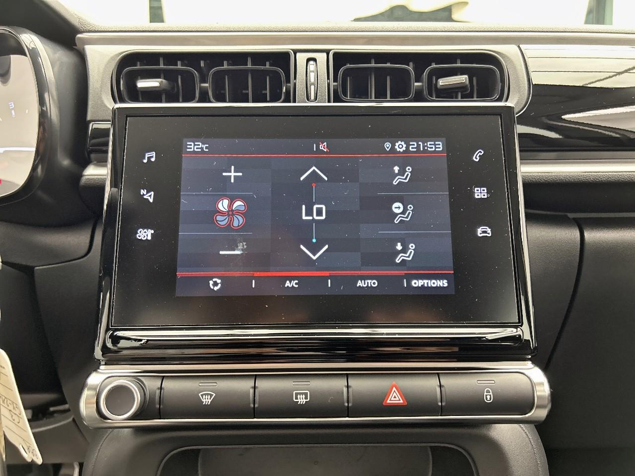 Citroën C3 puretech 83 ch bvm5 plus — photo 11