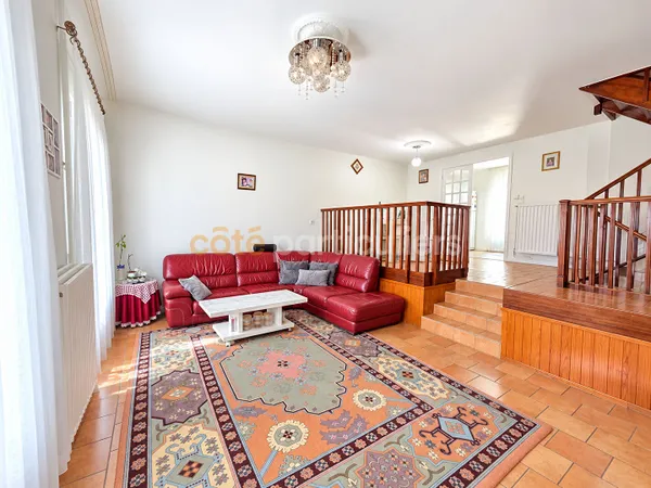 Maison Saint Jean De La Ruelle 4 pièce(s) 93 m2